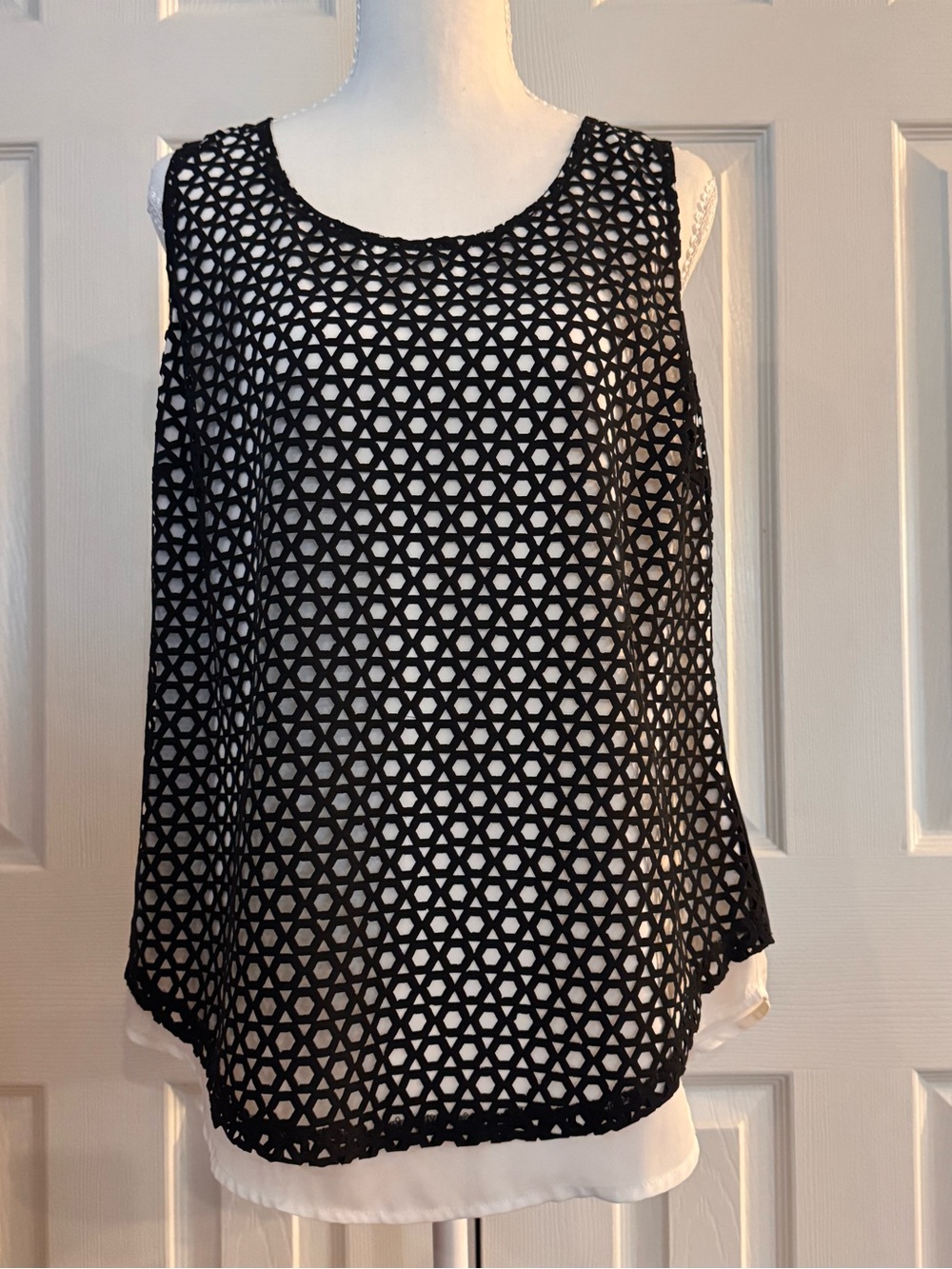 dressbarn Black Geometric Overlay Tank with White Underlayer